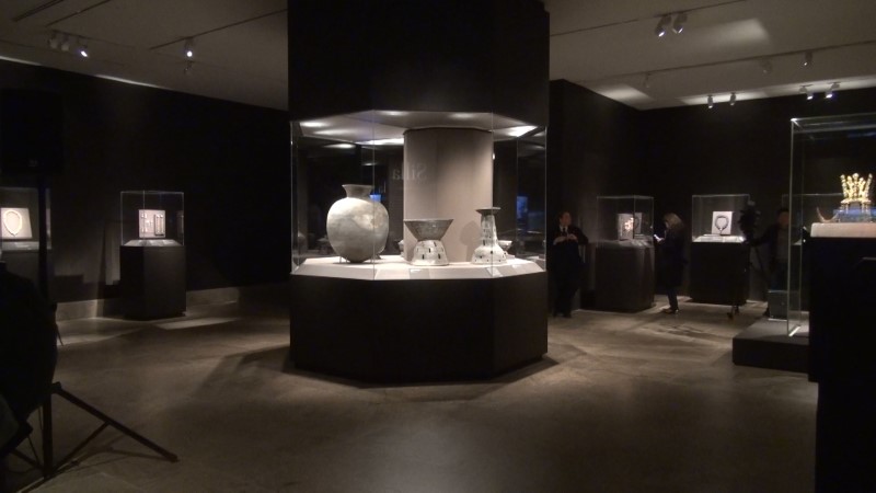 한국미술 특별전이 개최되고 있는 뉴욕 메트로폴리탄 박물관 모습.