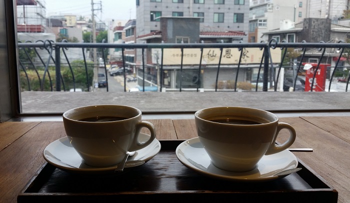 100여년 전 한국에 처음 알려진 커피는 이제 한국인들의 기호식품이 됐다.