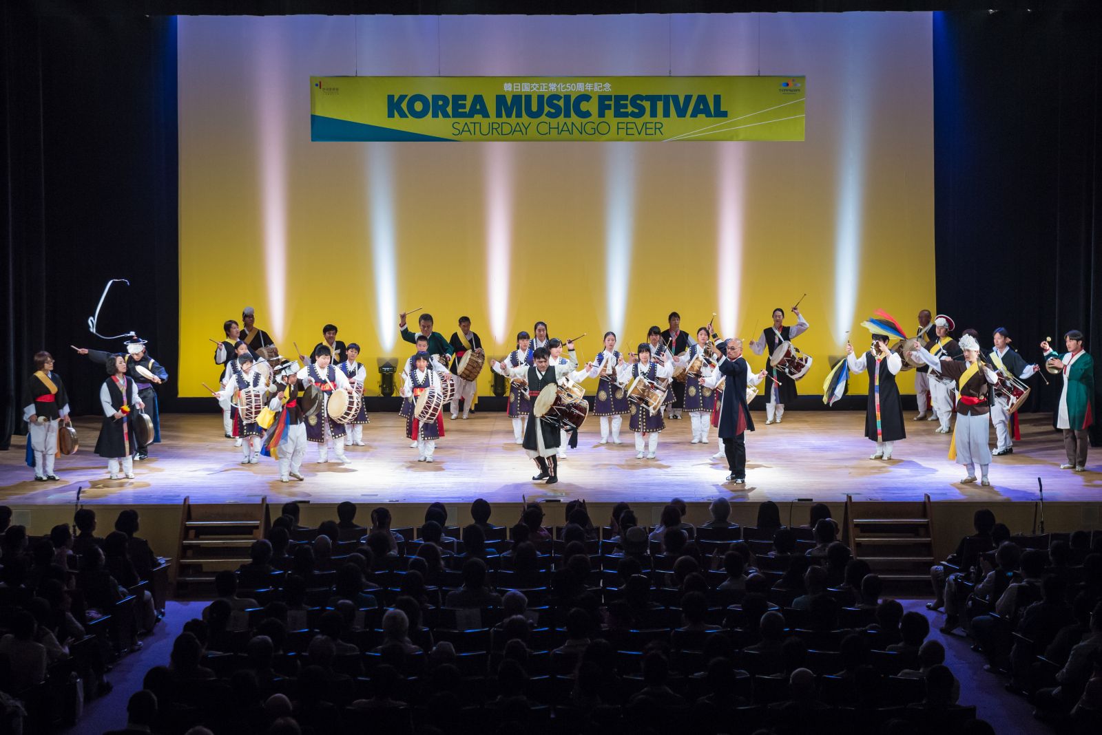 ‘SATURDAY CHANGO FEVER’는 2005년부터 일본에서 장구를 중심으로 열린 공연이다. 올해는 오사카에서 보다 큰 무대로 개최되었다.