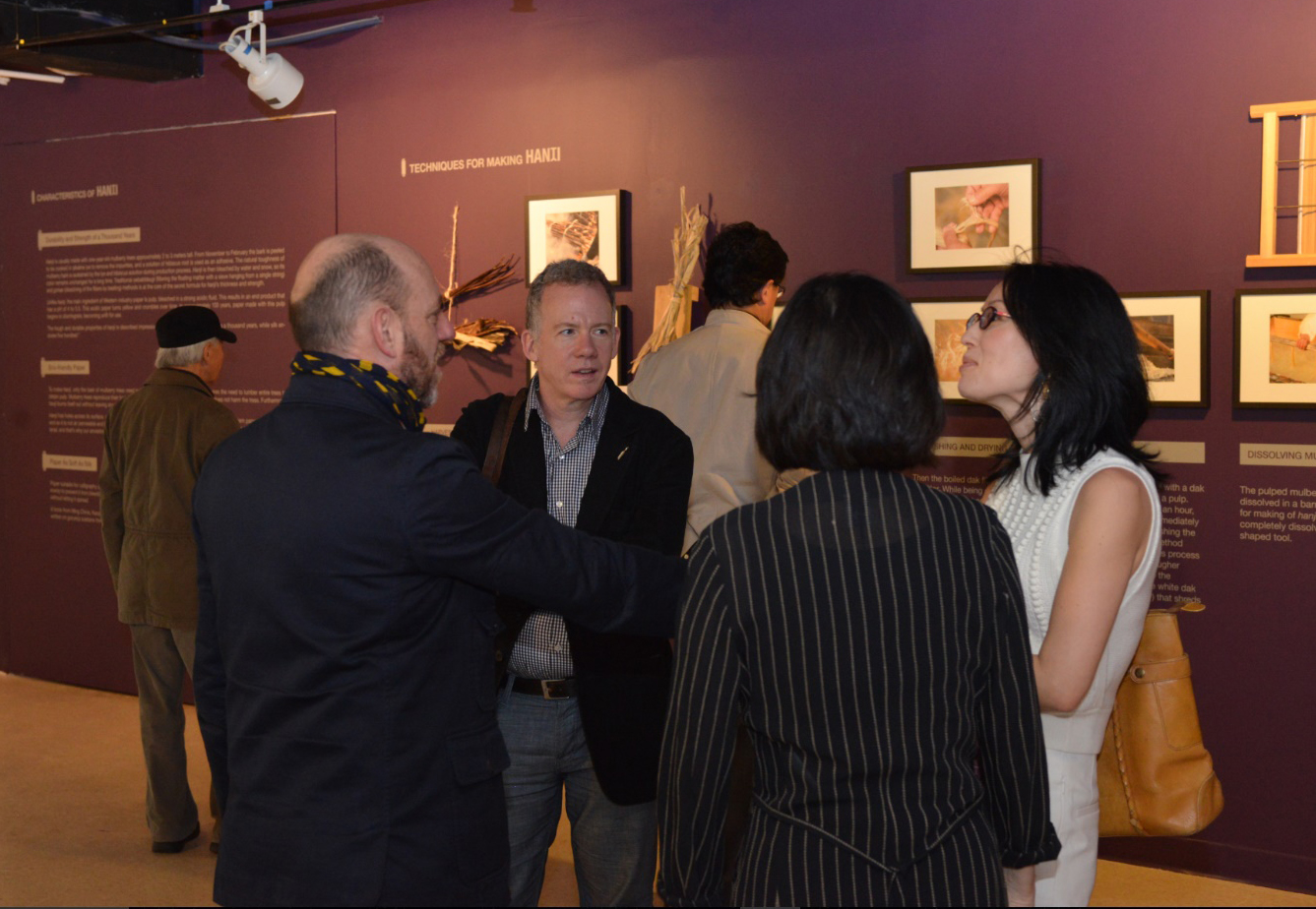 3월 10일부터 19일까지 열리는 '아시아위크 뉴욕'에 맞춰 열린 이번 전시 리셉션은 아시아위크 뉴욕 개막 전날인 3월 9일 열려 미술계의 저명인사들이 참석해 전시에 관심을 표했다.