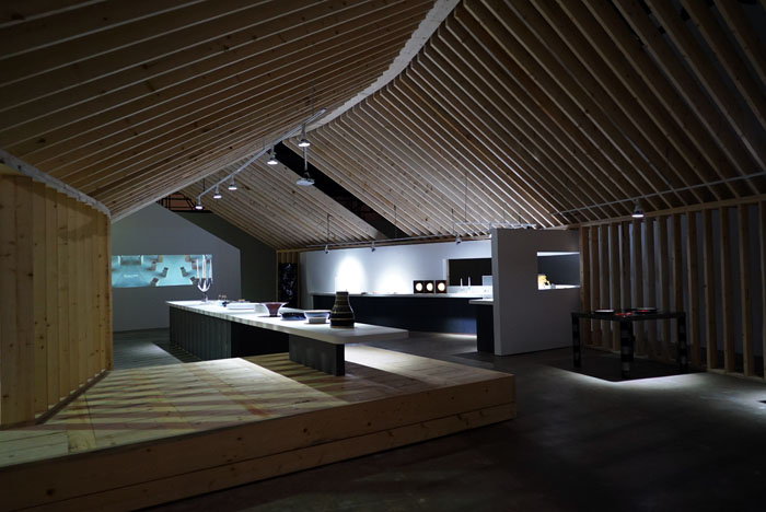 '광주 브랜딩' 프로젝트인 스테파노 지오반노니(Stefano Giovannoni)의 주방용품 '미니멘'(사진 위)과 한∙중∙일 디자이너들이 참가한 아시아 디자인 허브 전(사진 아래).