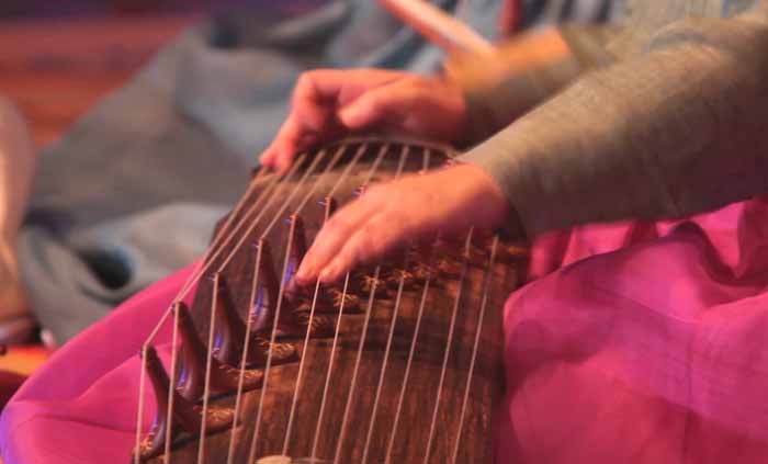 세 번째 코너 ‘Sounds of Korea’에서는 한국 전통 소리의 깊은 맛을 소개한다. (사진제공: KBS World)