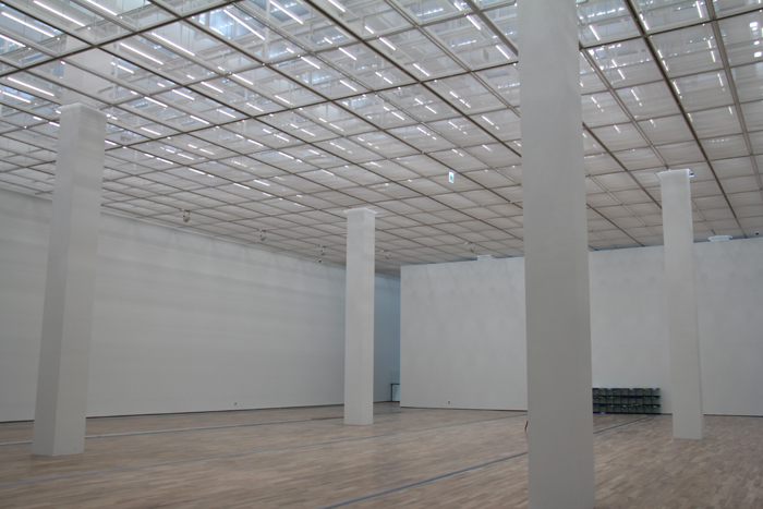 자연채광이 들어오는 전시공간 (사진: 임재언)