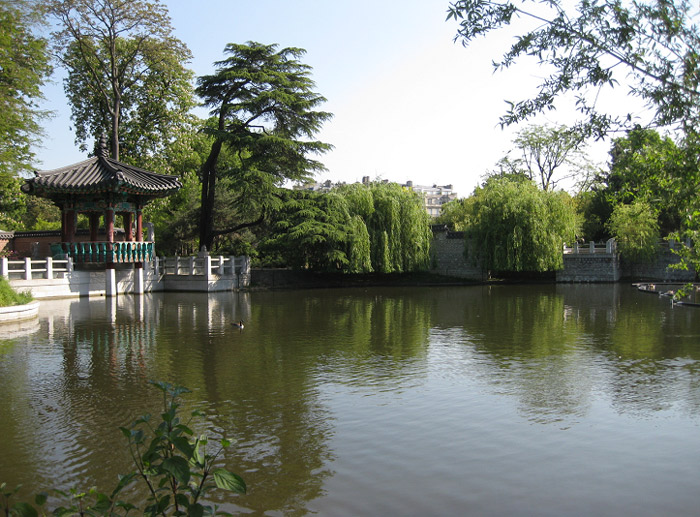 한-불 수교 100주년 기념을 계기로 2002년 파리에 조성된 서울공원 (사진: 서울시 제공)