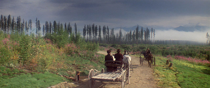 ‘2015 시네마테크의 친구들 영화제’에서 상영되고 있는 미국영화 ‘천국의 문’(위)과 ‘조디악’.