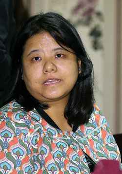 인도 힌두스탄 타임즈 아나벨 무키아 기자