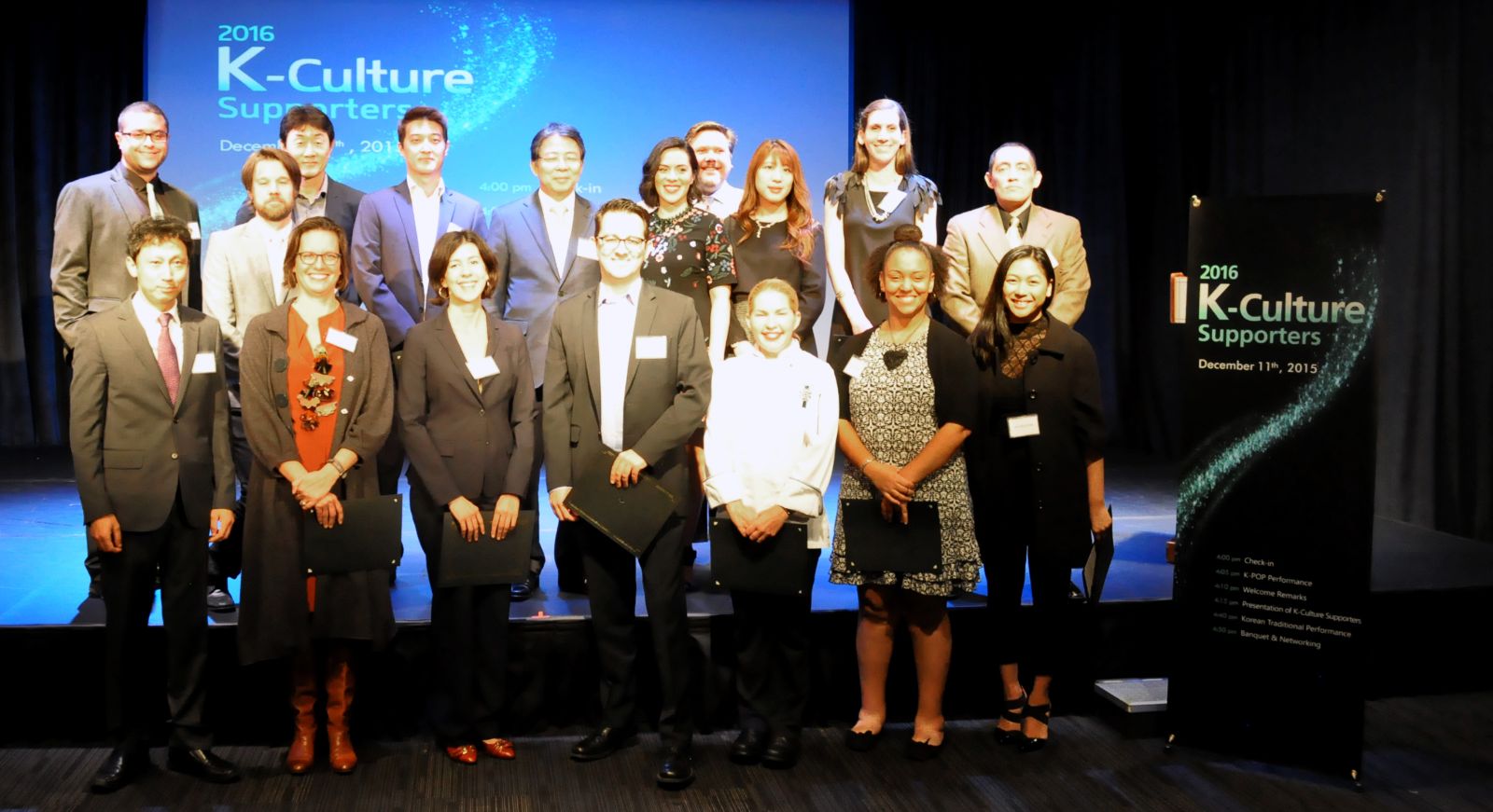 영화배우 허진호, 폴 게티 뮤지엄의 수석 큐레이터 스테파니 슈레이더, 세계적인 요리학교 르꼬르동블루 요리사 데이비드 카시아 등 19명이 주LA 한국문화원의 K-컬쳐 서포터즈로 활동하게 된다. 