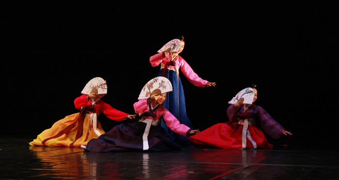 운현궁에서 펼쳐지는 전통무용