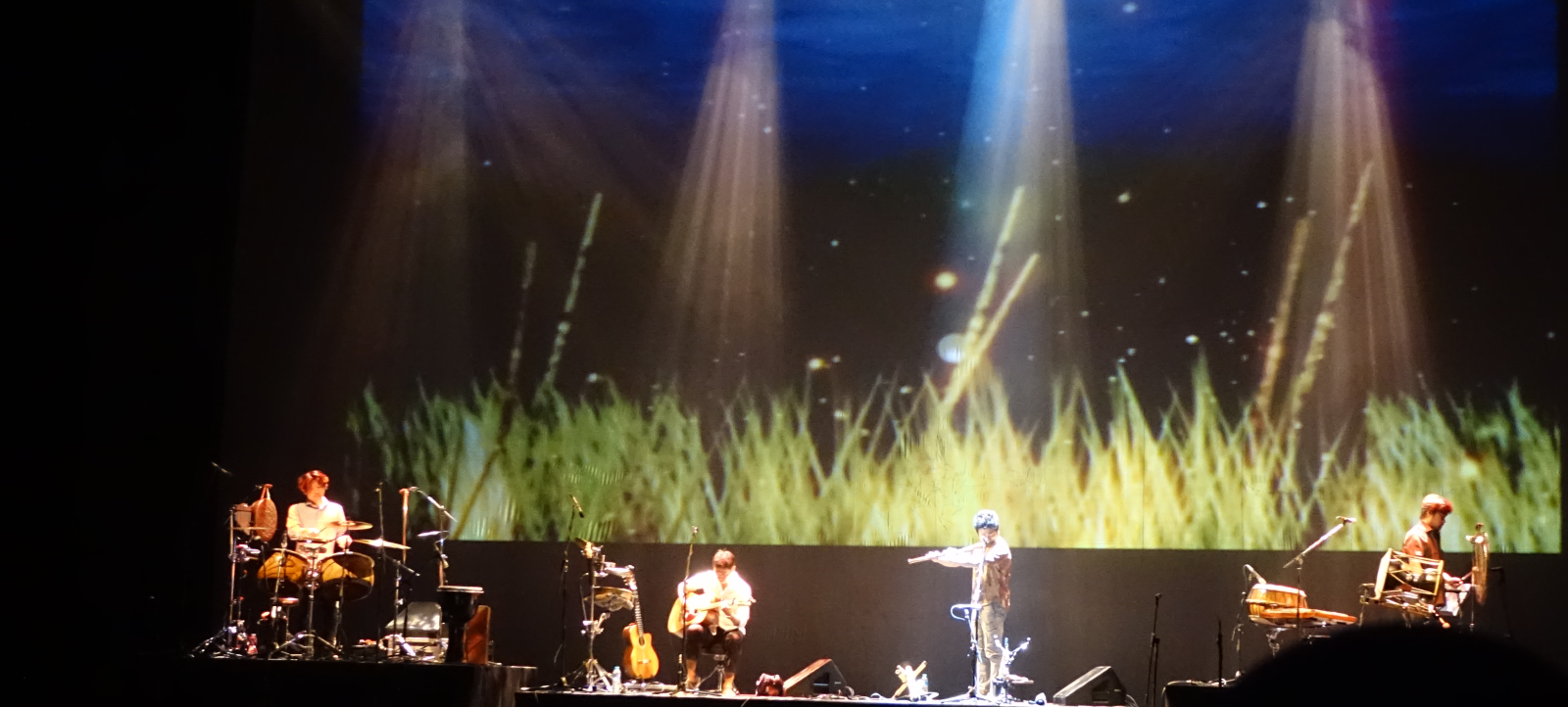 ‘공명’이 전통과 현대의 소리를 아우르는 퓨전음악을 통해 한국 음악의 아름다움을 이집트에 알렸다.