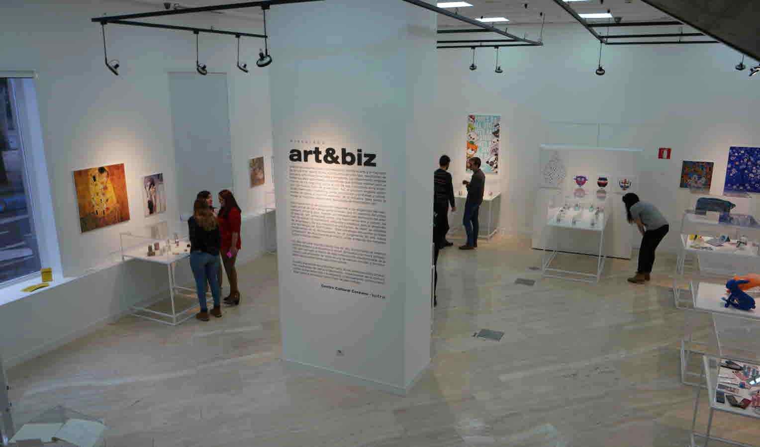 한국의 아트콜라보 상품을 전시한 ‘Art & Biz’ 전시가 스페인에서 열려 한국의 문화·예술과 기업·상품을 알린다.