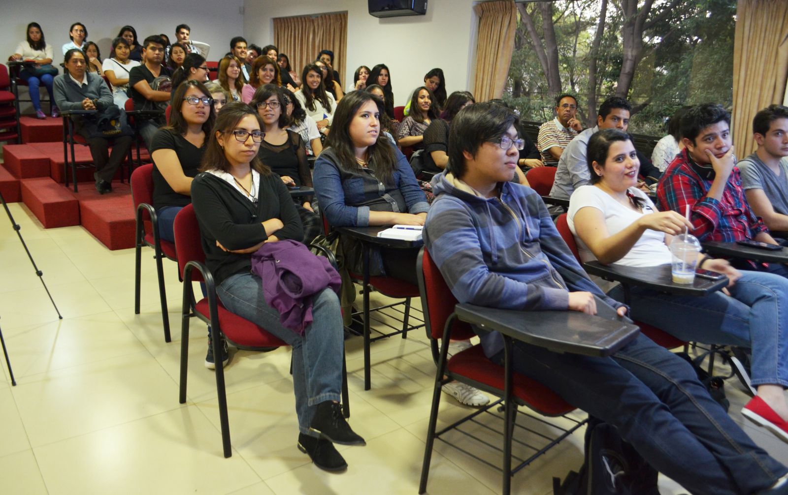 90여 명이 강연을 듣기 위해 문화원을 찾았다.