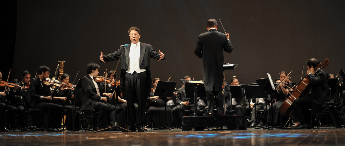 1부에는 서울대 국악 앙상블, 한국 국악단과 필리핀의 오케스트라의 협연, 한국과 필리핀의 성악가들이 '평화음악회'라는 이름으로 무대를 장식했다.