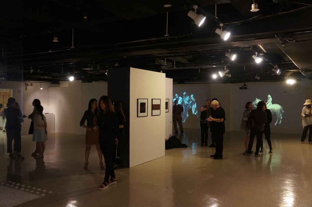 주뉴욕 한국문화원 갤러리 코리아에서 6월 10일부터 7월 22일까지 공식 공모 프로그램인 '2015 Call for Artists; 에 당선된 최선, 베로니크 감비어(Veronique Gambier), 장지연, 전동진, 앤디 정(Andy Jung), 김민소 작가가 참여하는 6인 그룹전이 열린다.