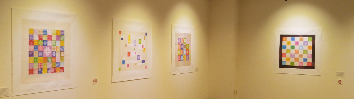 긴키대학교 문예학부 안기영 교수의 한글문양 작품을 전시한 ‘한글 문양 타이포그래피전 in 오사카한국문화원’이 10월 25일부터 11월 5일까지 주오사카 한국문화원에서 열렸다.