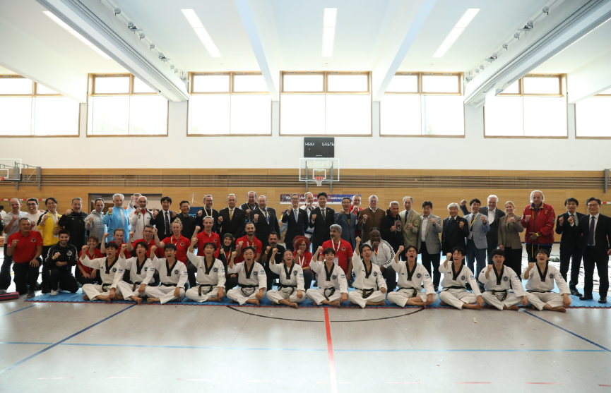 2024 주독일대한민국대사배 태권도대회 단체 사진