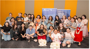 한국 문화 워크숍 단체 사진