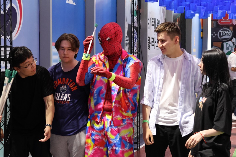 <2025 아스타나 코믹콘>