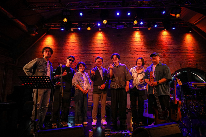 양상근 문화원장과 <용리와 돌탕들>