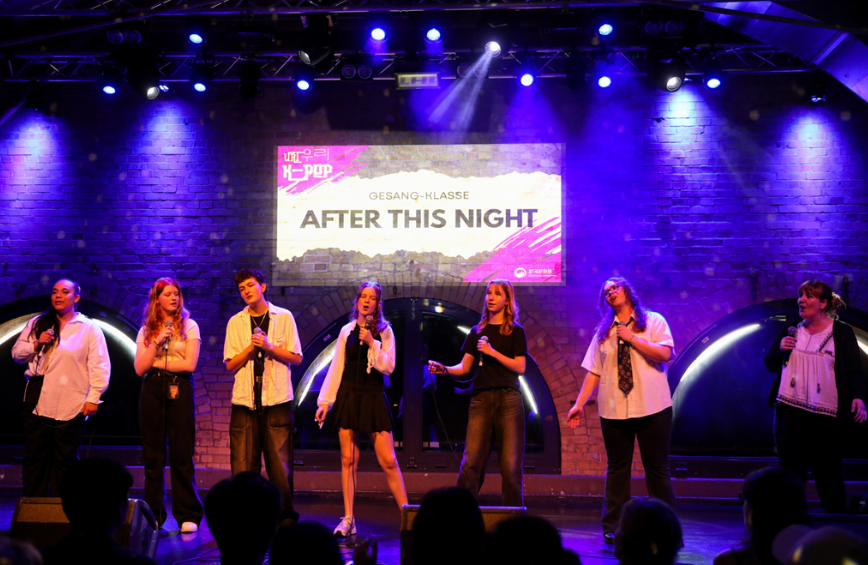 노래반 단체 무대(2)