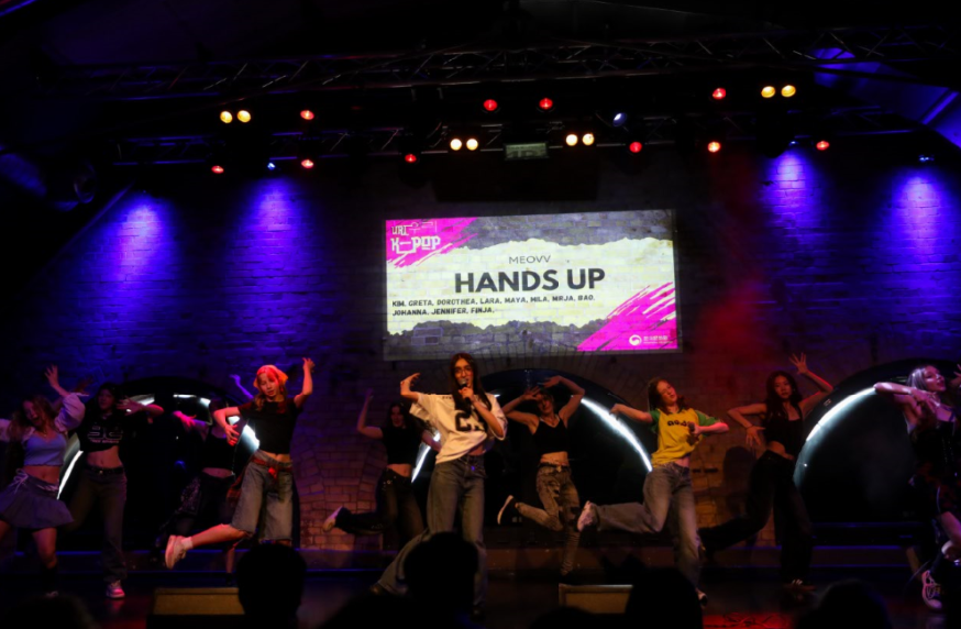 노래반X댄스반 합작 무대 - Hands Up