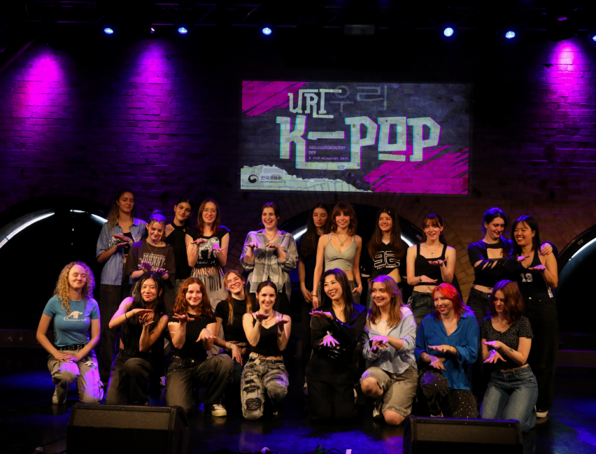 댄스 중급반 단체사진