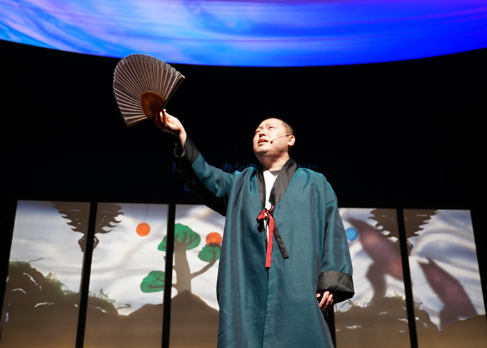 창작판소리 그림자 인형극 무대 모습