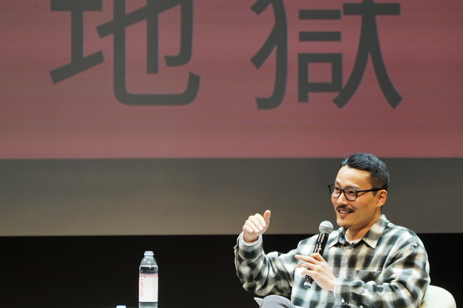 웸툰 소개 전시 사진