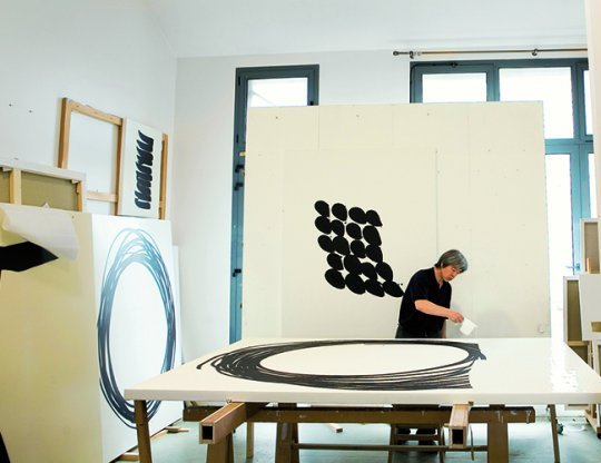 점,선,그리고 공간..재불 화가 이배 展