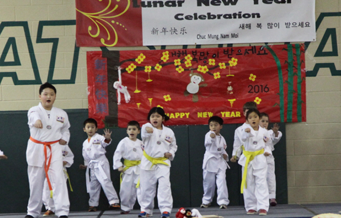 태권도 발표회로 한국의 설날을 기념해요