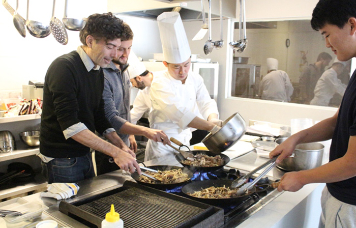 아르헨티나 최고 요리학교에서 열린 한식 세미나 시연회