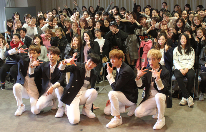 전문학교 학생들과 함께한 K-POP 쇼케이스 교류회