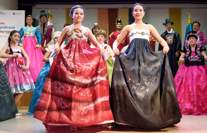 카자흐스탄의 심금을 울린 춤 한 자락 