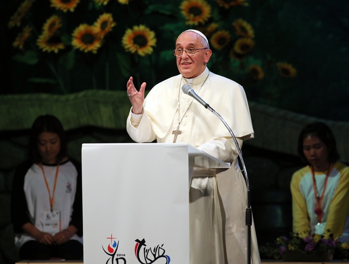 교황 "희망이 없는 젊은이는 청년이 아니라 이미 노인”
