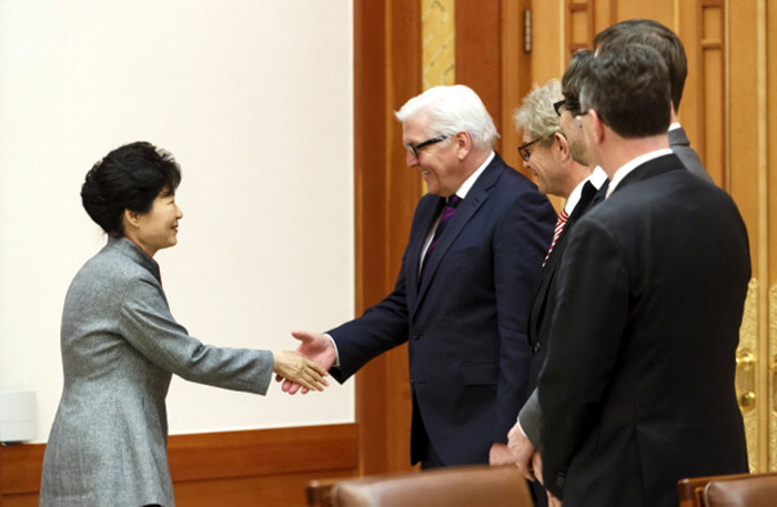 박 대통령, 독일 외교장관 접견