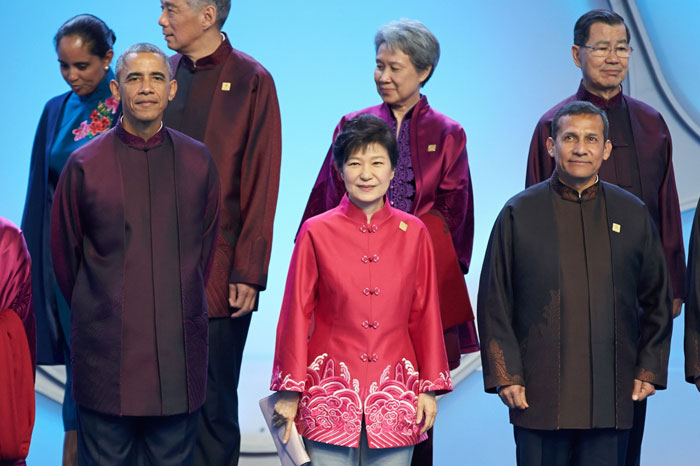 박 대통령, 중소기업, 식량에너지 등 현안 강조