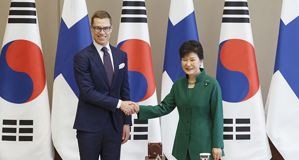 박 대통령, 핀란드 총리 접견, 협력 방안 논의