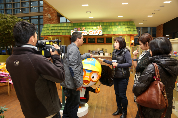 ‘한-아세안 특별정상회의’ 앞둔 아세안, 한국 취재 열기