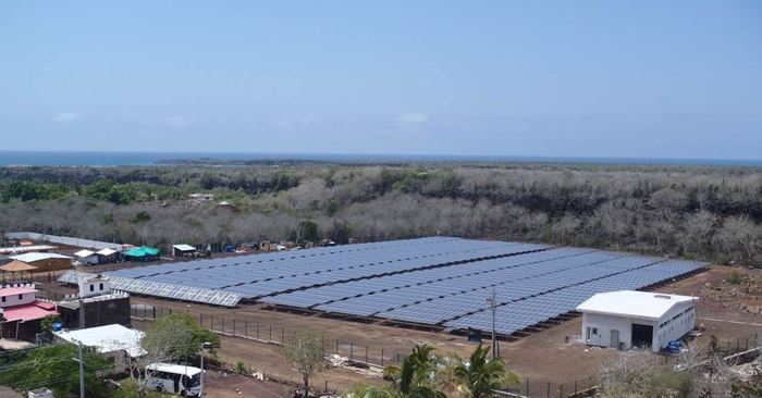 '자연의 보고' 갈라파고스에 태양광발전소 준공