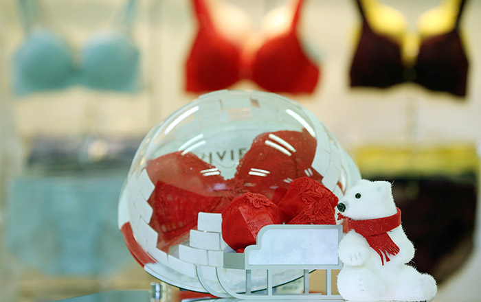 속옷으로 신체를 아름답게, 돋보이게