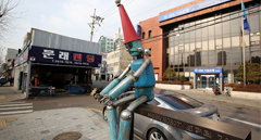 문래동, 철공소와 예술촌의 랑데부