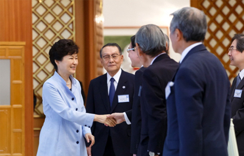 박 대통령, “한일, 긴밀히 공조체제 유지해나가자”
