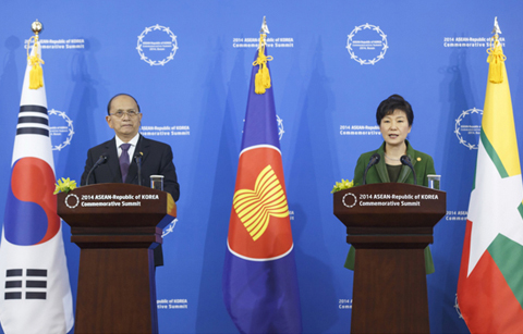 한-미얀마 정상, 수교 40주년 축하서한 교환