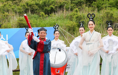 광주U대회 성화, 무등산에서 전국 순회 시작