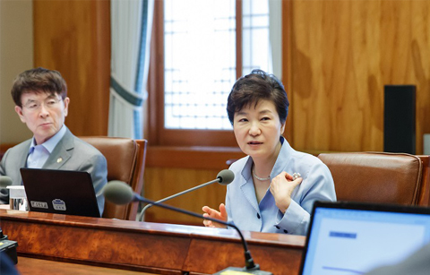 박 대통령, 메르스 영향 최소화 강조