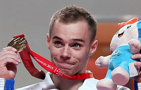 광주 유니버시아드의 체조 꽃미남 삼총사