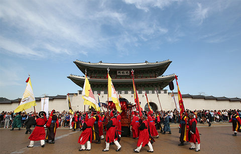 하늘에 풍요와 안녕을 기원하다