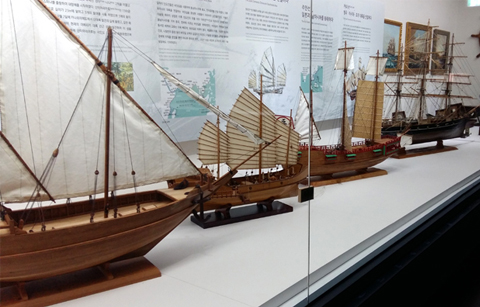 한눈에 보는 동서고금의 선박