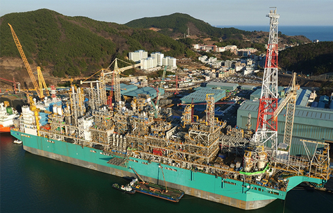 ‘바다 위의 LNG공장’ 건조 성공