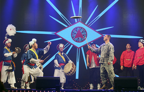 ‘헬로, 미스터 K!’ 한•미 친선의 자리 빛내다