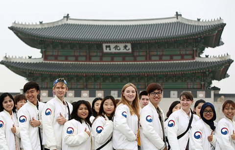 코리아클리커스 팬60만 돌파, ‘한국이 좋아요’